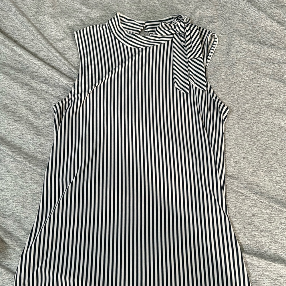 Ann Taylor Mock neck tie blouse